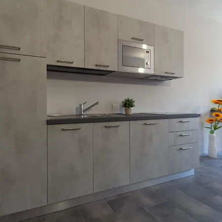 Girasole - Affitti Brevi Italia * Lecco